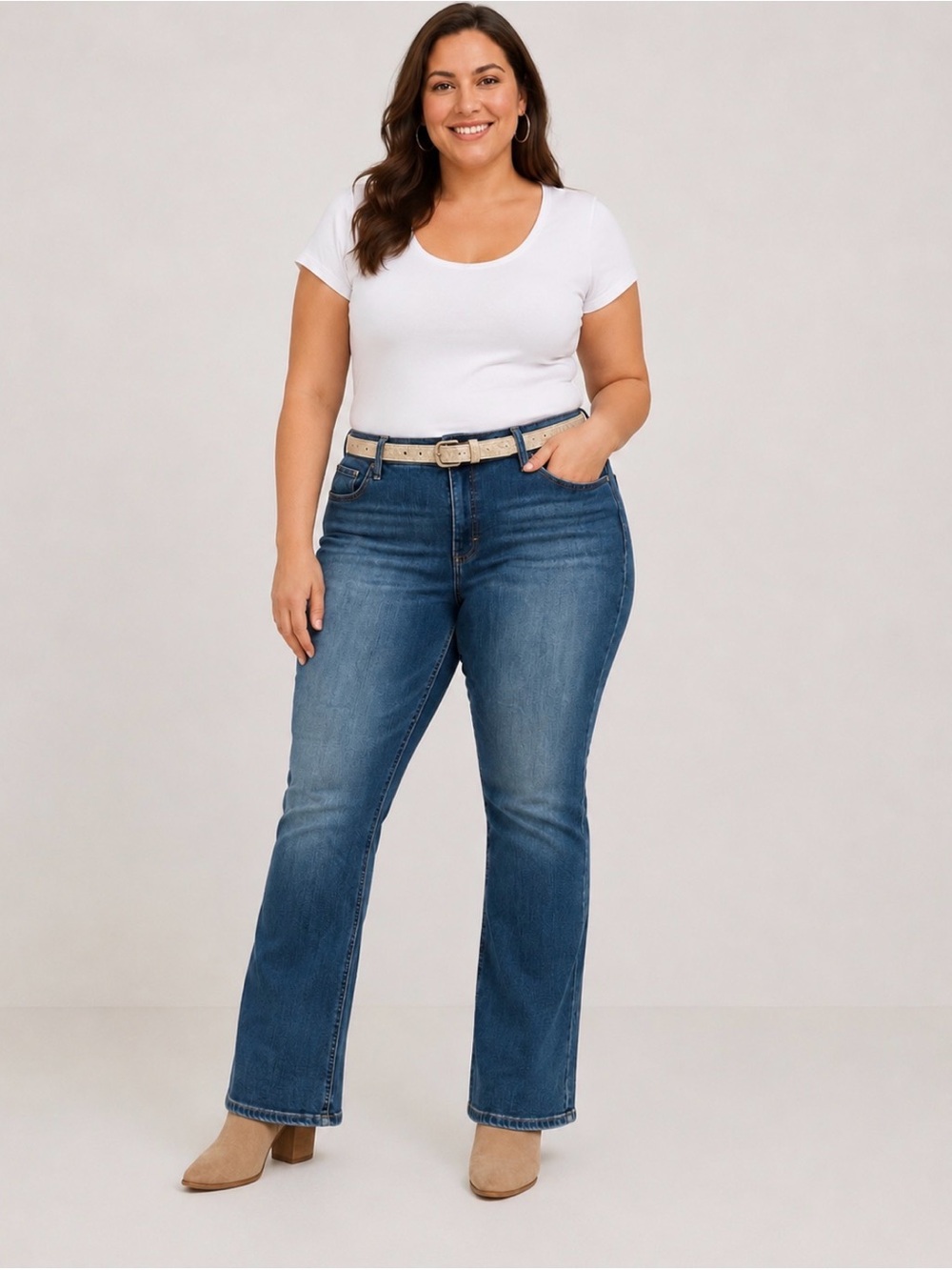 NWOT Women’s Lee Jeans Regular Fit Boot Cut Mid Rise Medium Wash Size 18 36X27